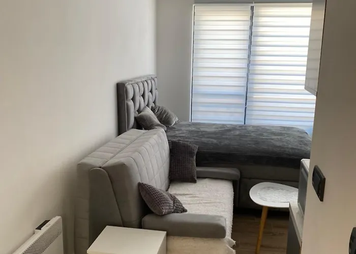 Hill , Stefan A023 Apartamento *